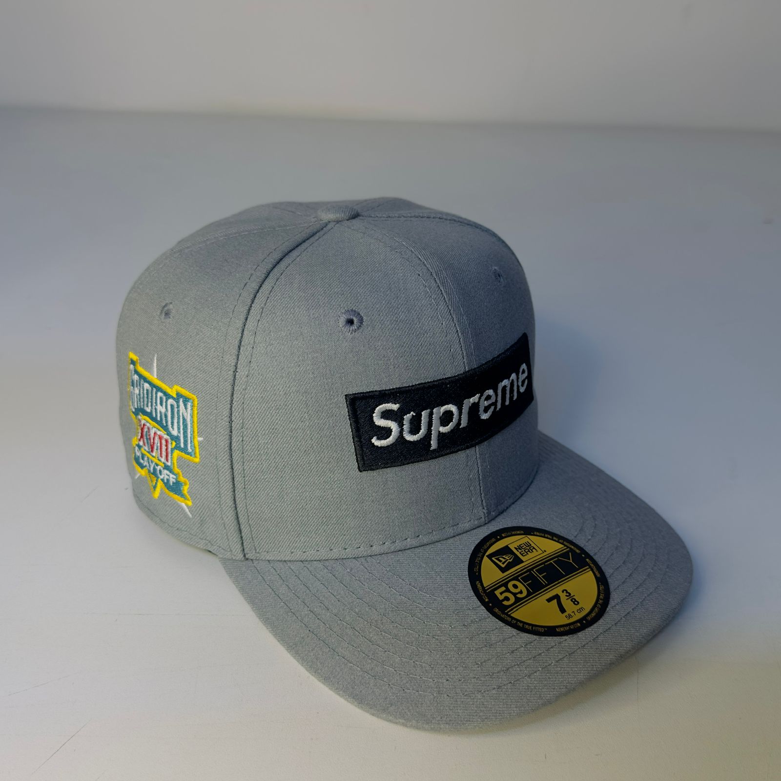 SUPREME- TALLA 7 1/2